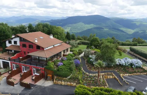 馬迪歐拉公寓酒店