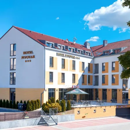 Hotel Pivovar Отели рядом с достопримечательностью «Прага 09»