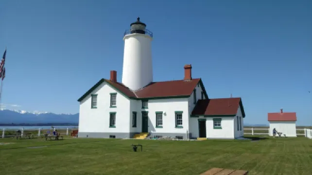 Greenhouse Inn by the Bay