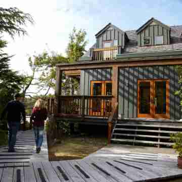 Middle Beach Lodge Hotel Exterior