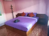 Chomlay Room & Restaurant