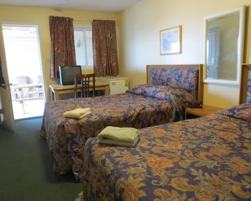 Villa Nova Motel Hotels in Wasaga Beach
