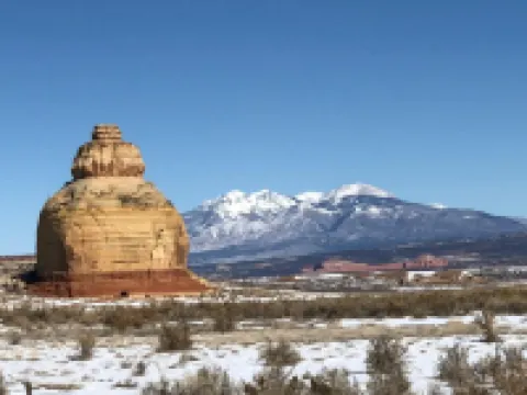 ซีดาร์ แคนยอน คอนโดส์