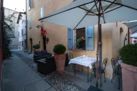 Locanda Del Feudo Suite & Restaurant Hôtels à : Gorzano