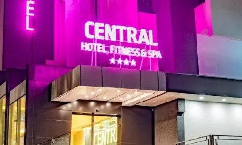 Central Hotel, Fitness and Spa