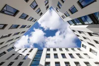 HARBR. Hotel Ludwigsburg , a member of Radisson Individuals Hotel berhampiran Ludwigsburg Protestant University of Applied Science