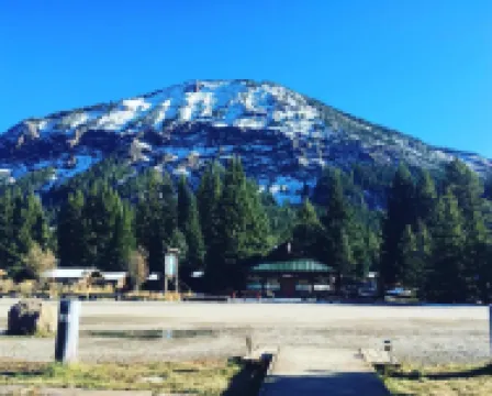 Silver Gate Lodging