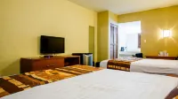 American Inn Hotel & Suites Delicias Отели в г. Педро Меоки