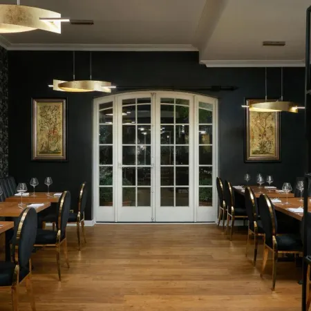 The Royal Adelaide Hotel