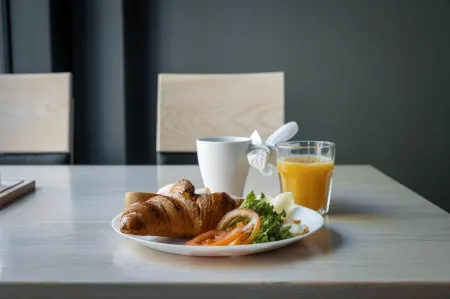 Hotelli Uninen Loviisa Отели в г. Pyhtaa