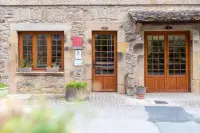 Hôtel Restaurant le Relays du Chasteau - Logis Hôtel Hotels in 