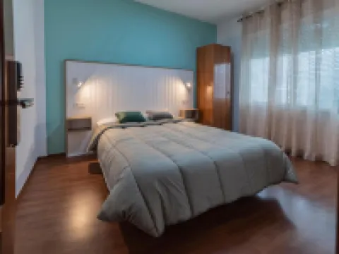 Hostal Julio Cesar Hotels in Comarca de Leon