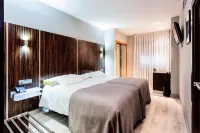 Hotel Gran Via فنادق في Zaragoza