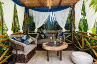 Muúnek Hotel Boutique Art & Spa Hotels in Acapulco