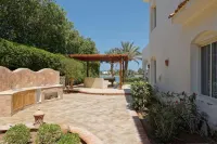 White Villa with open lagoon view - Villaer