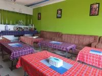 VINTEX GUEST HOUSE - parking