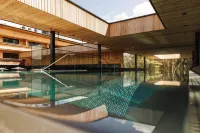 Alpenhotel Kitzbühel am Schwarzsee - 4 Sterne Superior - Pools