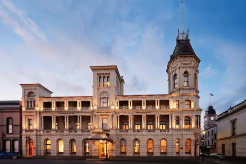 Craig's Royal Hotel Hotels in Ballarat Central
