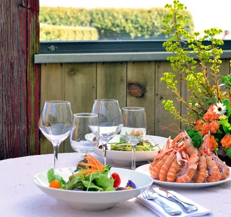 Hôtel Restaurant le Cap Отели в г. Ле Муатье-д'Алон