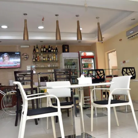 Cata Apartment Hotel and Spa