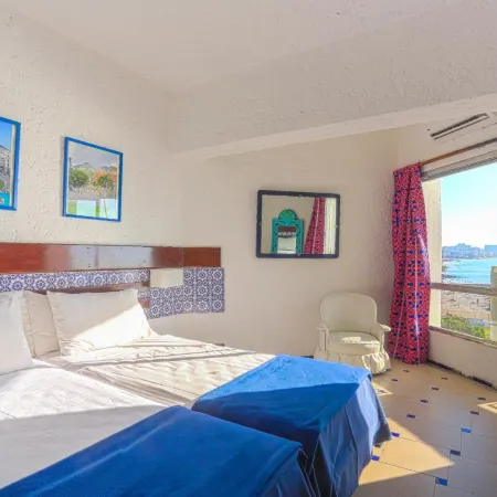 UMH Tarik Hotel