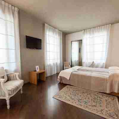 Hotel Suite Inn Rooms