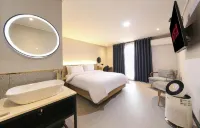 Labe Hotel