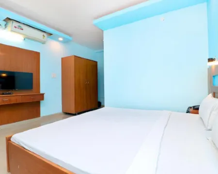 Hotel HV Hotels in Nahan