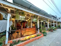 Chaliya Boutique Garden Hotels near Luang Prabang International Airport