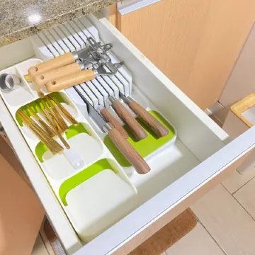 Lovely Unit with free wifi & netflix I across Naia Terminal 3 airport