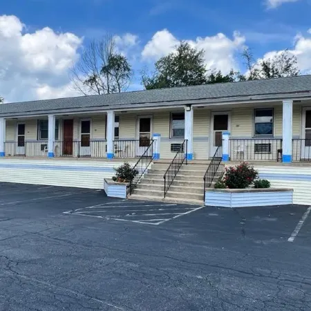 Budget Host Inn