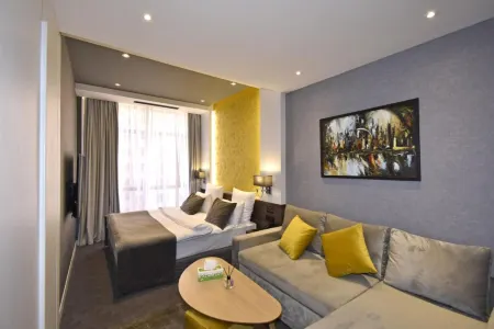 Avenue ApartHotel Отели рядом с достопримечательностью «Каскад»