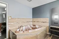 Plaza Inn Hotels in Peabody