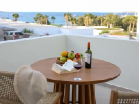 La Maltese Boutique Paros