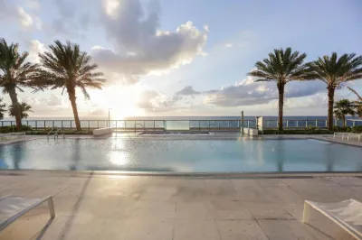 Monte Carlo by Miami Vacations Hotels in North Beach