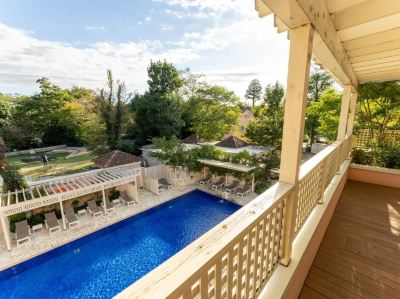 屋外プール 小谷流の里 ドギーズアイランドの写真