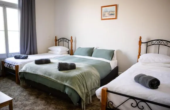 特莫拉食宿酒店