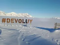 Superdevoluy545S, 6 places, summer and winter, foot of the slopes, facing south Hotels in Le Devoluy