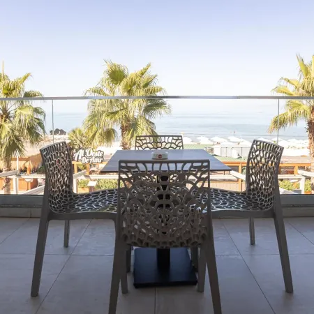 Amr Hotel - Durres