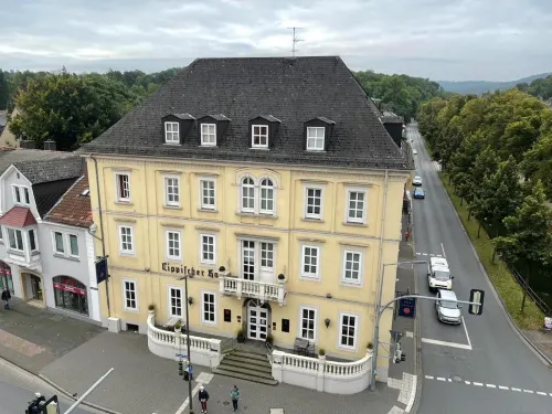 Hotel Lippischer Hof - 3 ดาว