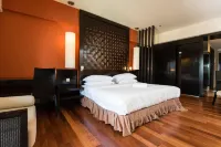 New Town Resort Suites at Pyramid Tower Hotels in Subang Jaya