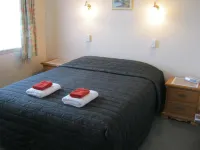 Blue Dolphin Motel