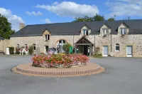 Logis Hôtel Restaurant Relais du Gué de Selle Hotel a Mayenne