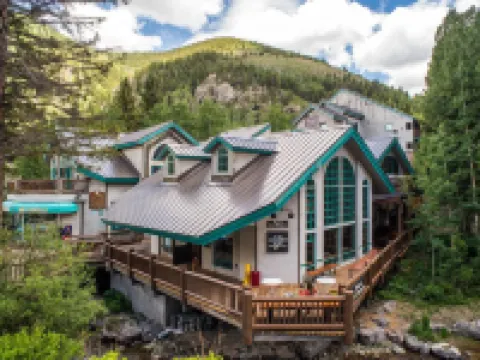 阿爾卑斯一田一墅套房酒店 陶斯滑雪谷酒店