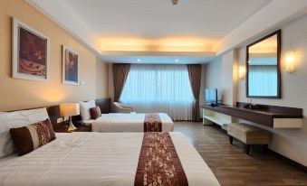 Avion Hotel