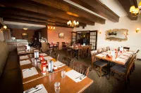Travelodge by Wyndham Drummondville Hotels in Drummondville