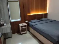 J&L Inn Semarang Hôtels à : North Semarang