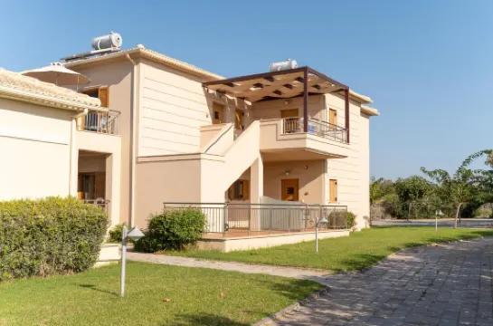 Niriides Luxury Villas