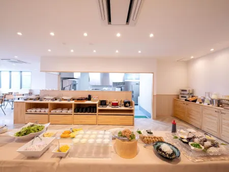 Hotel Best Price Kochi Отели рядом с достопримечательностью «The Kochi Prefectural Makino Botanical Garden»