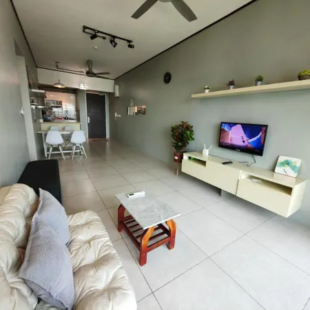 Modern Comfy Suite Room-9Pax by Moowin